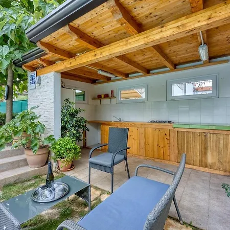 Family Friendly House With A Swimming Pool Antonci, - 24239 Ferienhaus